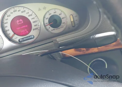 2005 Mercedes-Benz E 55 Amg из США, поврежденный, VIN WDBUF76J15A768563